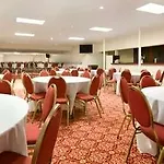Days Inn By Wyndham Brockville 
