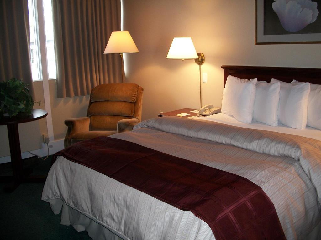 Hotel Days By Wyndham 3*